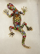 Load image into Gallery viewer, BROOCHES - ALLOY / ENAMEL